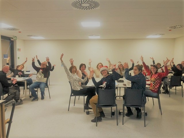 ZORG DRAGEN VOOR ELKAAR