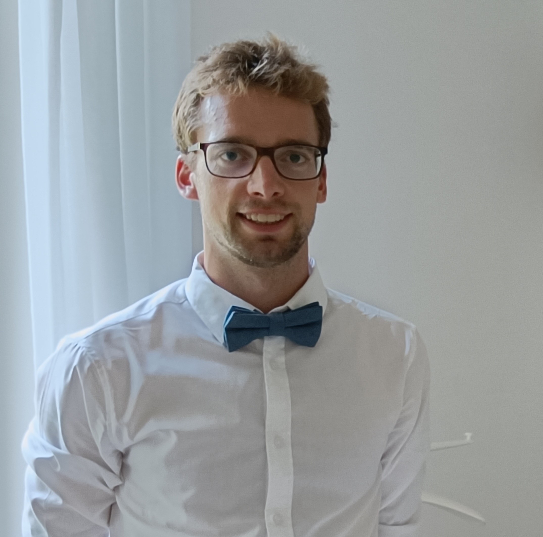 Welkom bij MCH: dokter Cedric Van den Bosch versterkt ons team fysische geneeskunde en revalidatie in MCH Wezembeek-Oppem